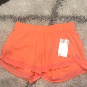 Athleta racer run shorts